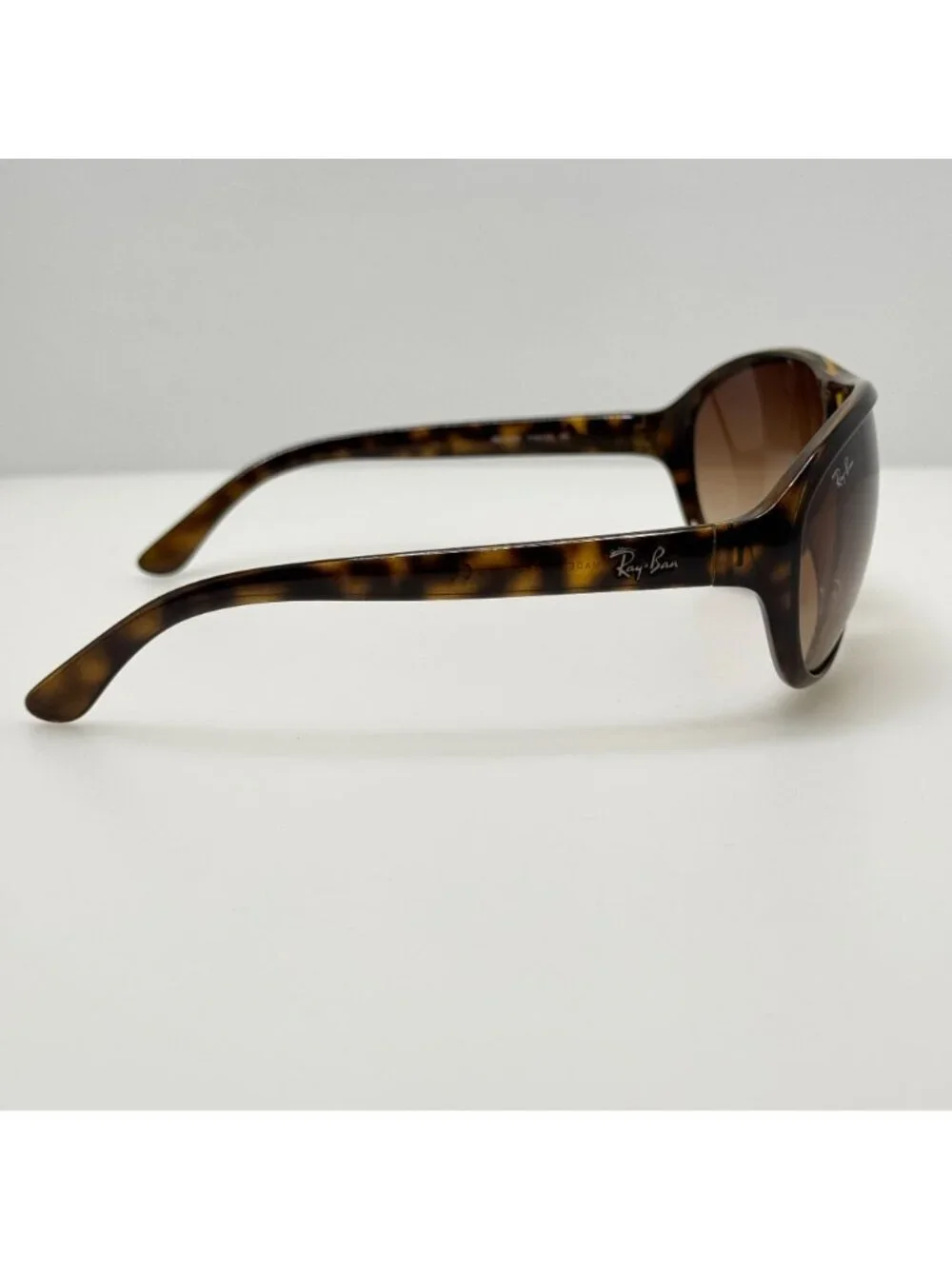 Ray Ban Sunglasses RB 4090 710/13